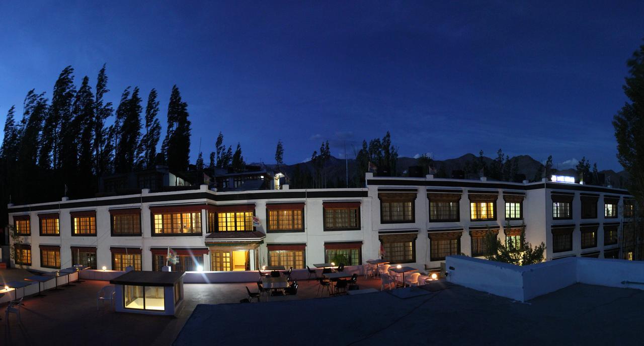 Mandala Hotel Leh Kültér fotó